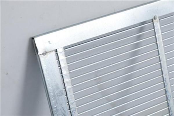 Stainless Steel Queen Excluder (3) Stainless Steel Queen Excluder (3)
